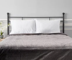 Atmosphere Gray Zigzag-Embossed Velvet King Blanket 9 Atmosphere Gray Zigzag-Embossed Velvet King Blanket -Broyhill 810531014 4