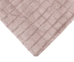 Pink Textured Grid Faux Fur Full/Queen Comforter -Broyhill 810617567 810617568 A8 3